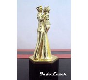 PLAKAT EMAS, JUAL PLAKAT EMAS, JUAL PLAKAT EMAS, JUAL PLAKAT EMAS, JUAL PLAKAT EMAS, JUAL PLAKAT EMAS, JUAL PLAKAT EMAS, JUAL PLAKAT EMAS, JUAL PLAKAT HADIAH, JUAL PLAKAT SOUVENIR, JUAL PLAKAT TROPHY, JUAL PLAKAT LOMBA, JAKARTA, KILAT, MURAH CEPAT