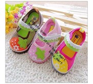 SEPATU ANAK - 