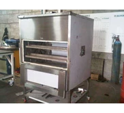 Oven ayam revolver