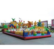Istana Balon 14x7m Weini Castle