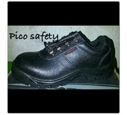 Sepatu Cheetah 3012H