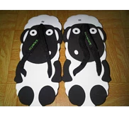sandal lucu-shaun the sheep
