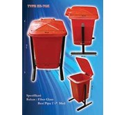 Tempat sampah fiber, gambar tempat sampah, tong sampah fiber , tempat sampah triple terbuat dari bahan fiberglass atau fiber cocok untuk ditempatkan di pinggir jalan, taman, tempat rekreasi, terdiri dari sampah organik, non organik, b3, sampah basah, samp