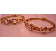 Gelang Titanium Warna Emas