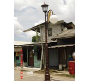 Tiang lampu antik