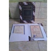 stopmap batik kain hard cover motif dan ukurn bisa di sesuaikn dgn kebutuhan, intasi pemerintah / swasta