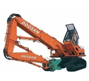 Doosan 500 Excavator