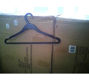 HANGER PLASTIK efisien