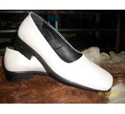 Sepatu Perawat / Bidan
