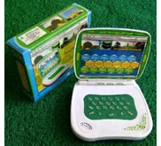 Laptop anak muslim-menghapal surat Alquran & doa