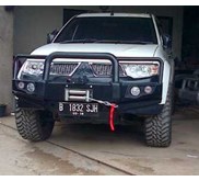 tanduk depan , bull bar , bemper, pajero sport