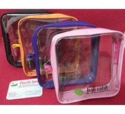 tas koemetik/ industri tas kosmetik/ pembungkus kosmetik/ produksi tas kosmetik