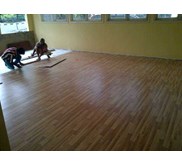 PARQUET LAMINATED FLOORING