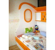 Tempat tidur anak
