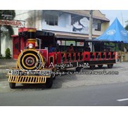 Kereta Mini Kelinci Merah Klasik