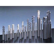 berbagai jenis dan ukuran endmill carbide