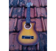 Gitar Mini ala Budi Doremi.