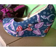 Bengkel Sepatu Batik Kreeen Hak 8 cm