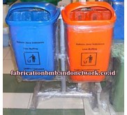 penjualan tempat sampah fiber | tempat sampah fiber basah kering | tong sampah fiber organik | tong sampah fiber anorganik | tempat sampah fiber | bak sampah fiber