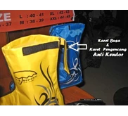 Sarung Sepatu Hujan