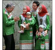 SARIMBIT RUMAH DANNIS TERBARU 2013