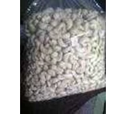 Kacang Mede atau Mete Lokal