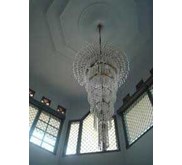 Cuci lampu kristal