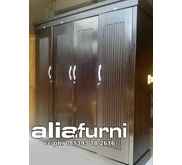 Lemari Pakaian pintu 4 minimalis salur