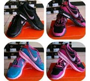 grosir sepatu