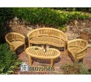 Kursi Taman Bentuk Kacang