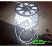 Lampu LED Hias Selang Model Kotak 3 Jalur Putih