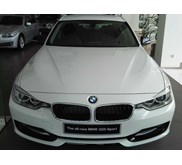 BMW 320i Sport