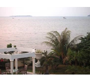 hotel jepara dan garden wisata pantai hote resort jepara hotel bayfront villa jepara yang mewah megah harga kualitas bisnis tempat wisata hub Telp. 0291-4299029