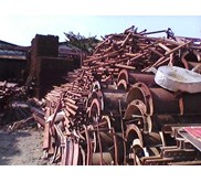 Besi Scrap Besi Tua Ex. Kapal, Alat Berat, Rel Kereta, Pipa Scrap Tebal