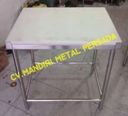 Stainless Steel Butcher table ( Nylon Top )
