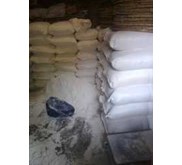 pati sagu basah dan tepung sagu kering halus