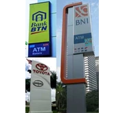 pylon sign