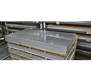 PLAT BORDES