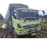 FOTO ARMADA TRUCK