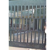 Front Gate Set and Minimalistic Iron Partition