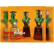 Patung Wisuda
