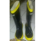 FIRE RUBBER BOOTS made in China