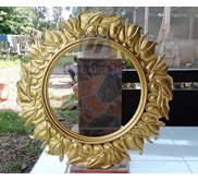 Pigura Ukir Daun Gold
