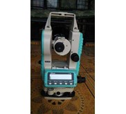 Theodolite Nikon NE- 100