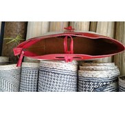 Tas Rotan Bali Dengan Handle Lubang, Kulit Warna Merah - TRNTLOKM