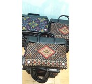 Tas Laptop, Training dan Souvenir Bahan Kulit dan Kulit Sintetis