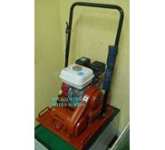 Plate Compactor Mikasa MVC 90 BG dan MVC F90 R