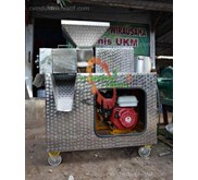 Mesin Pemeras Santan