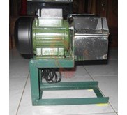 Mesin Parut Kelapa Mini Listrik