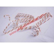 Hanger Rotan